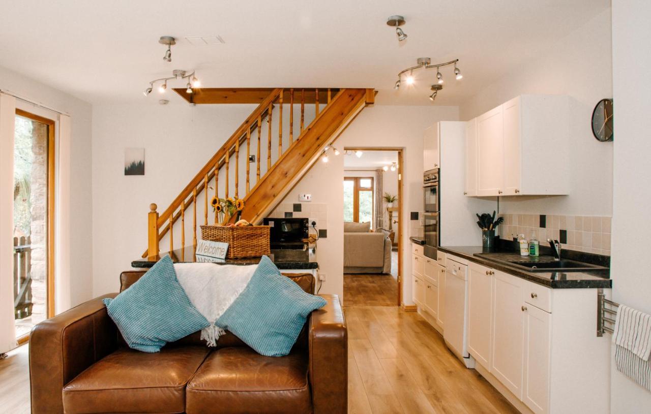 Holly Cottage, 2 Bed House, Sleeps 6 Cleobury Mortimer 외부 사진